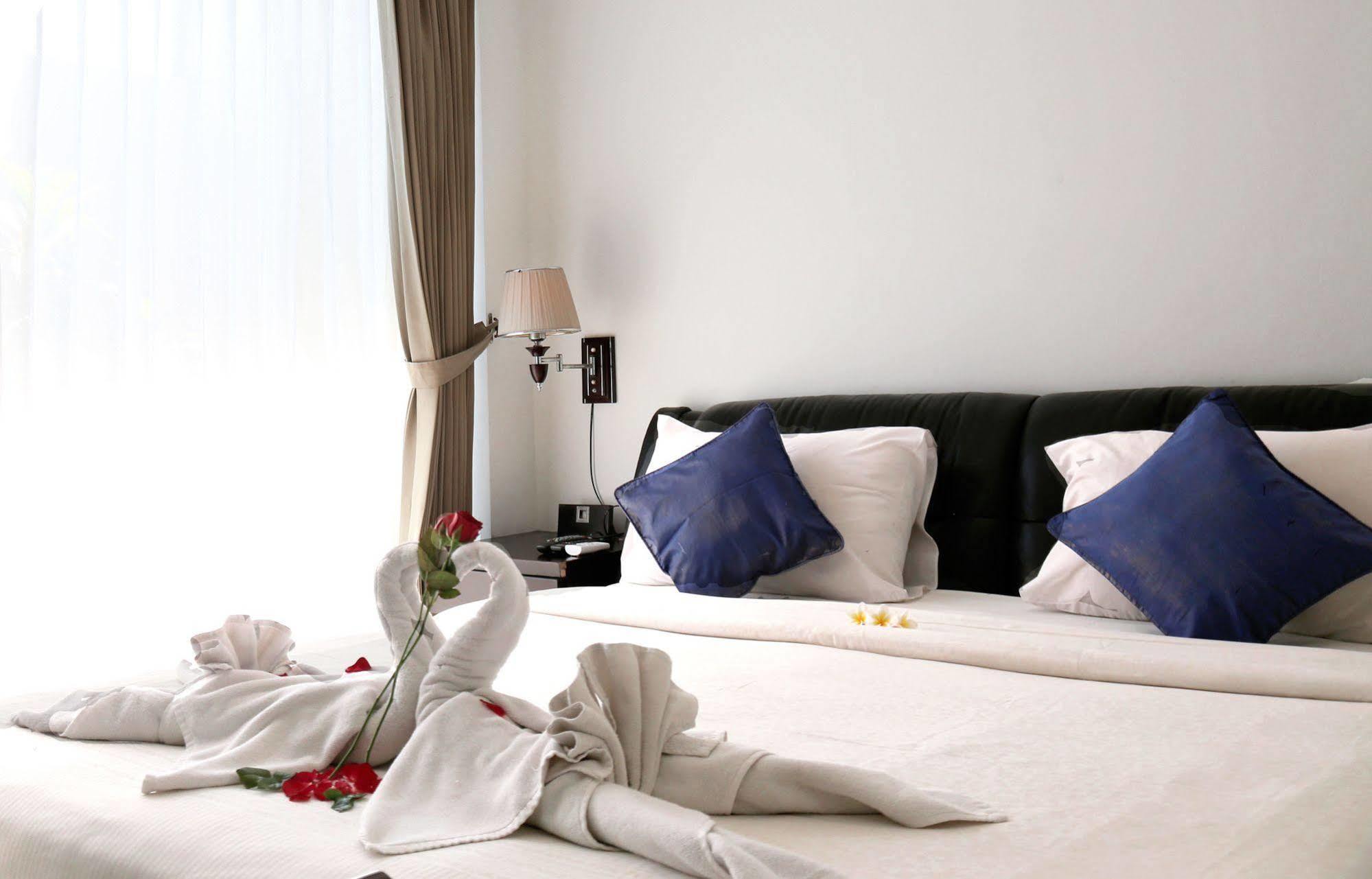 Grace And Milena Guesthouse 꾸따 외부 사진